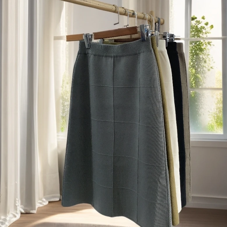 063 祺欣家 秋冬法式高级感A字小众设计显瘦简约高腰针织半身裙