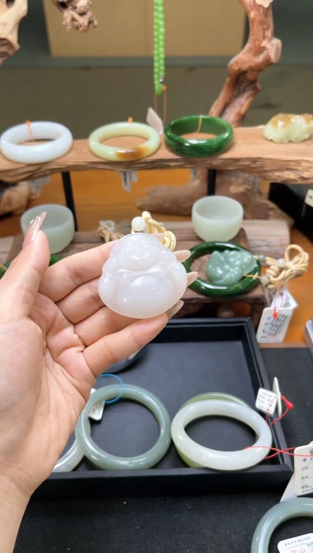 吊坠(不含链)未镶嵌和田玉青海白玉 佛公 9013787