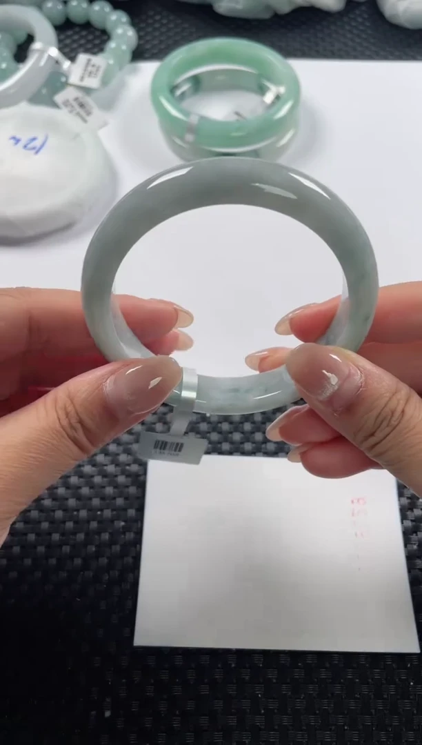 未镶嵌手镯翡翠基地发货H 9070 57+