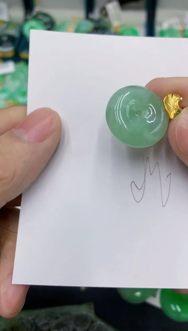 翡翠未镶嵌颈饰1111111111