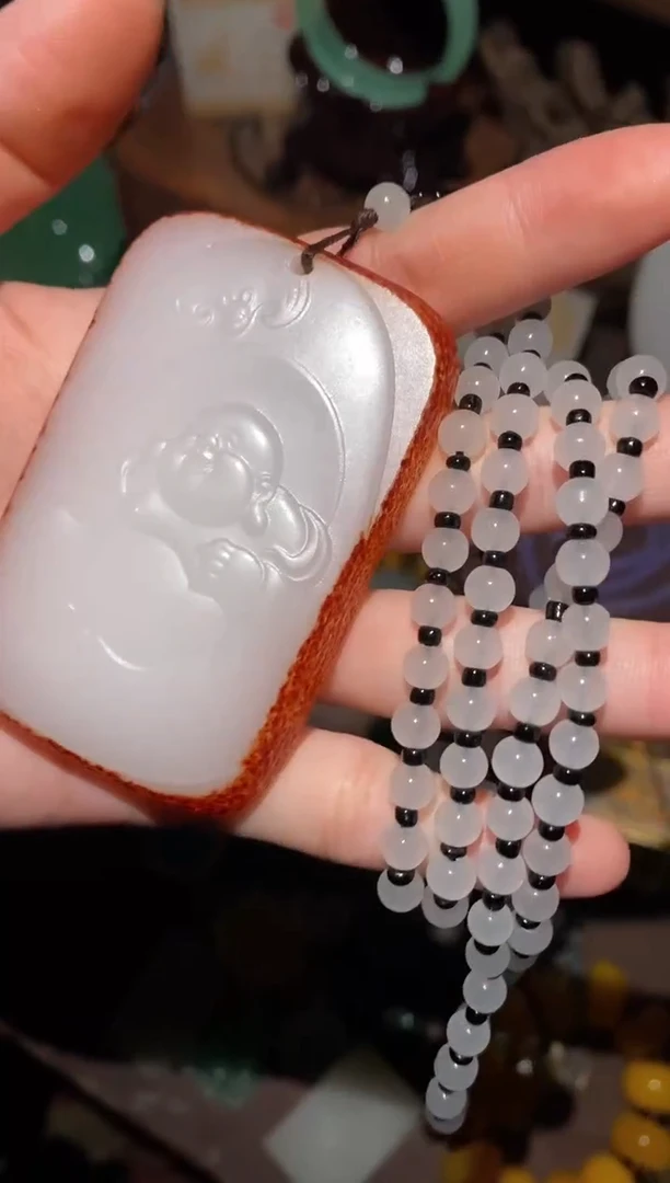 和田玉（子料）未镶嵌颈饰永玉阁精品专属摆件