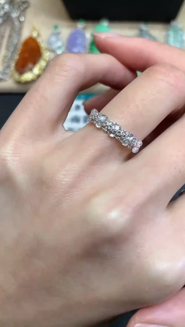 【闪购商品】翡翠戒指18K金镶嵌蛋面【无服务费】