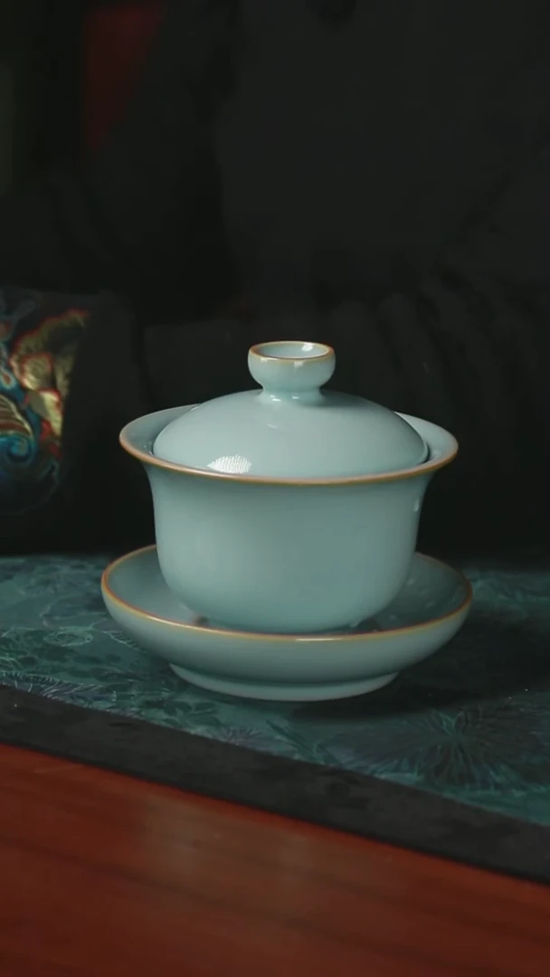 元宝盖碗 11支钉 开片 一级品  150毫升