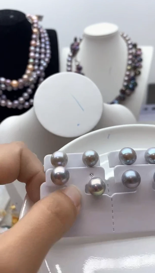 【闪购商品】淡水珍珠颈饰钛钢50