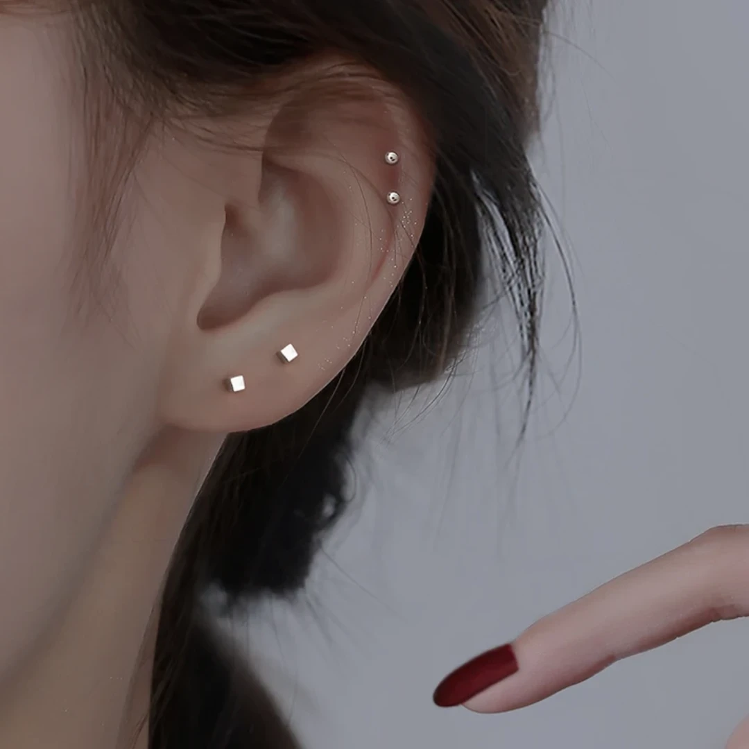 925银耳饰 925纯银养耳洞素款小众正品百搭耳环气质小耳钉耳骨钉