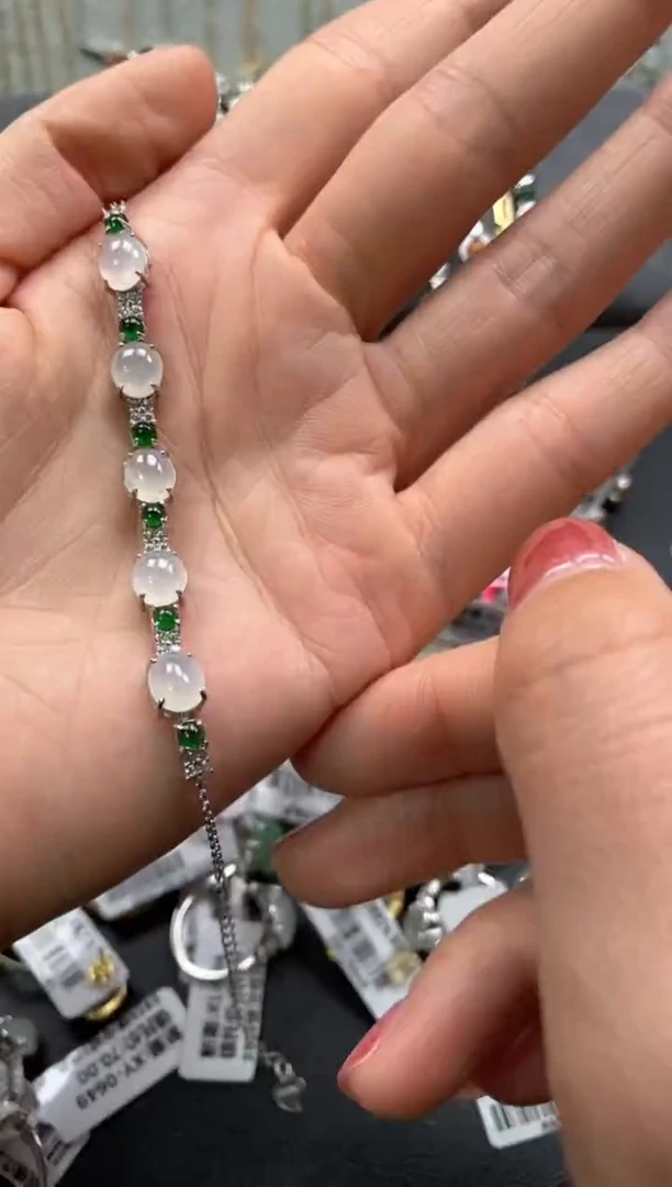 【闪购商品】翡翠戒指银S925镶嵌22222222     1