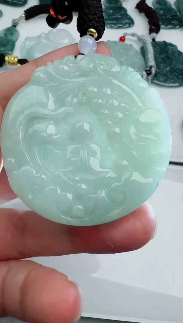 【闪购商品】翡翠吊坠(不含链)未镶嵌1