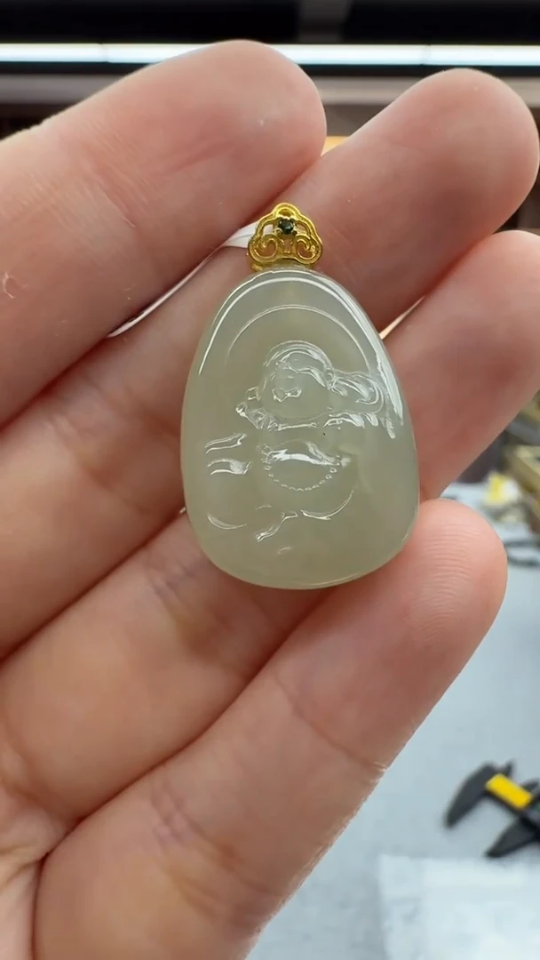 颈饰未镶嵌和田玉220秒拍号 假一罚三