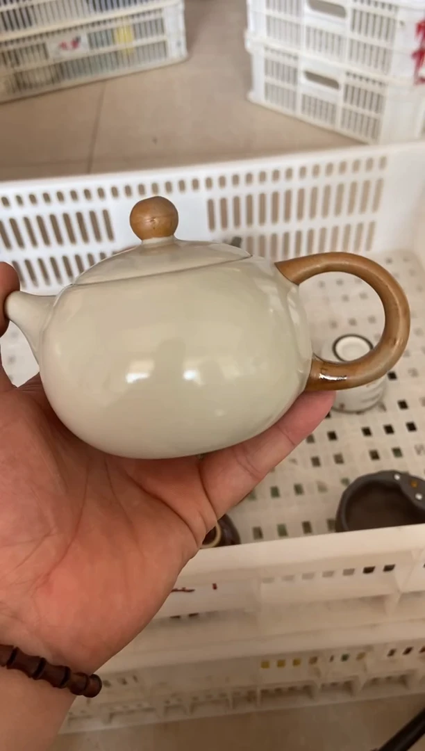 杯无运费险有瑕疵的摄影的产品有使用过的痕迹有点脏介意勿拍