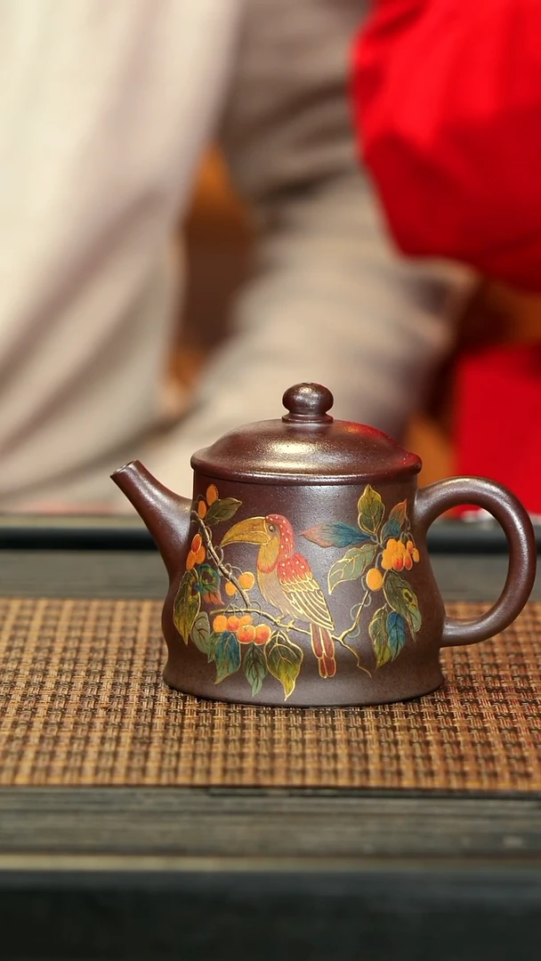 【闪购商品】紫砂茶壶WT75高汉瓦 柴烧胭脂红