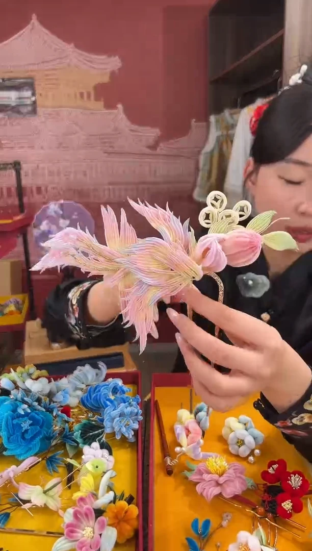 【闪购商品】刺绣非遗绒花（发饰）