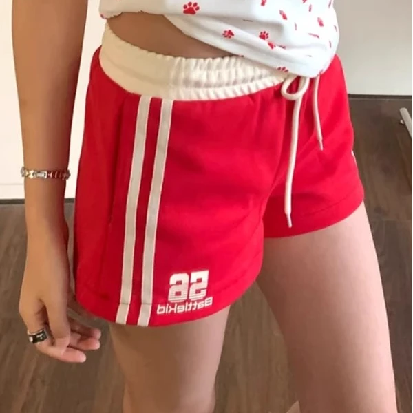 美式红色运动休闲直筒裤女夏季夏天新款小个子辣妹气质抽绳短裤子