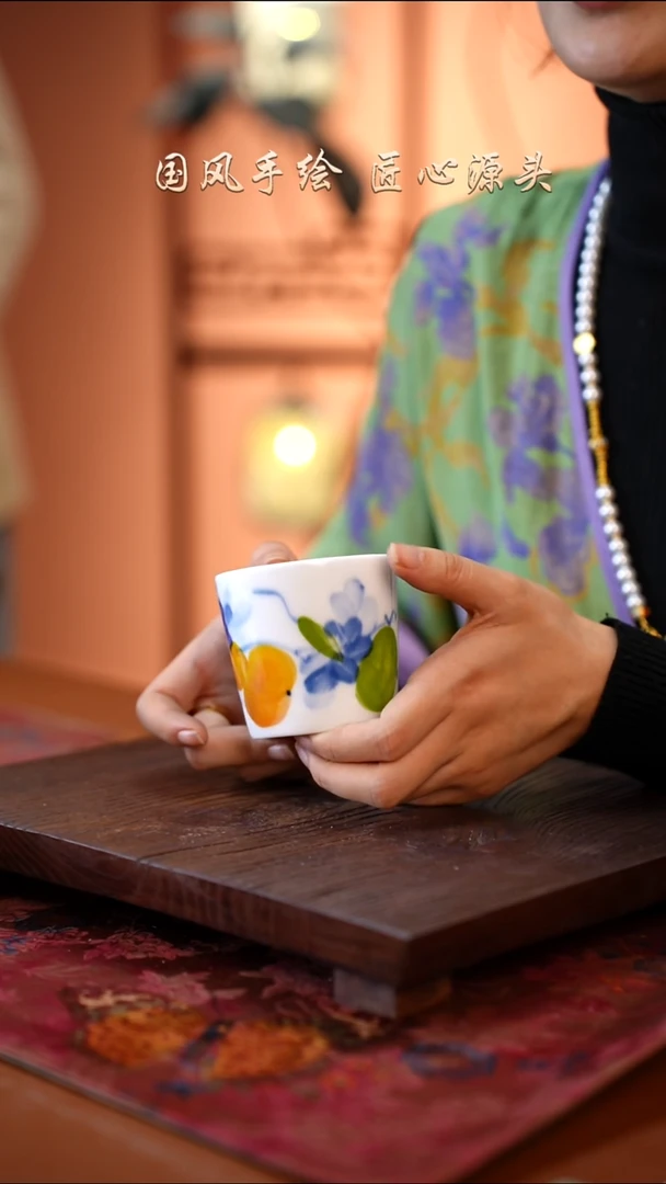 陶瓷景德镇高温釉中彩猪口杯直径7高6.5容量150cc福利价