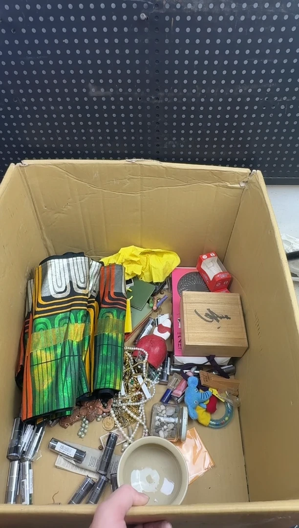 画****间回流二手瓷器杂货