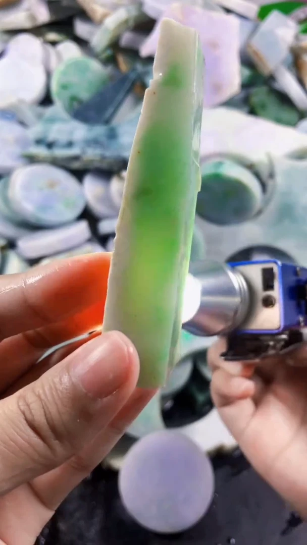 颈饰未镶嵌翡翠新店开业大优惠123