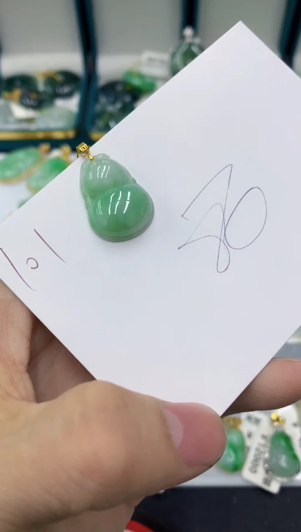 【闪购商品】翡翠颈饰18K金镶嵌11111111111