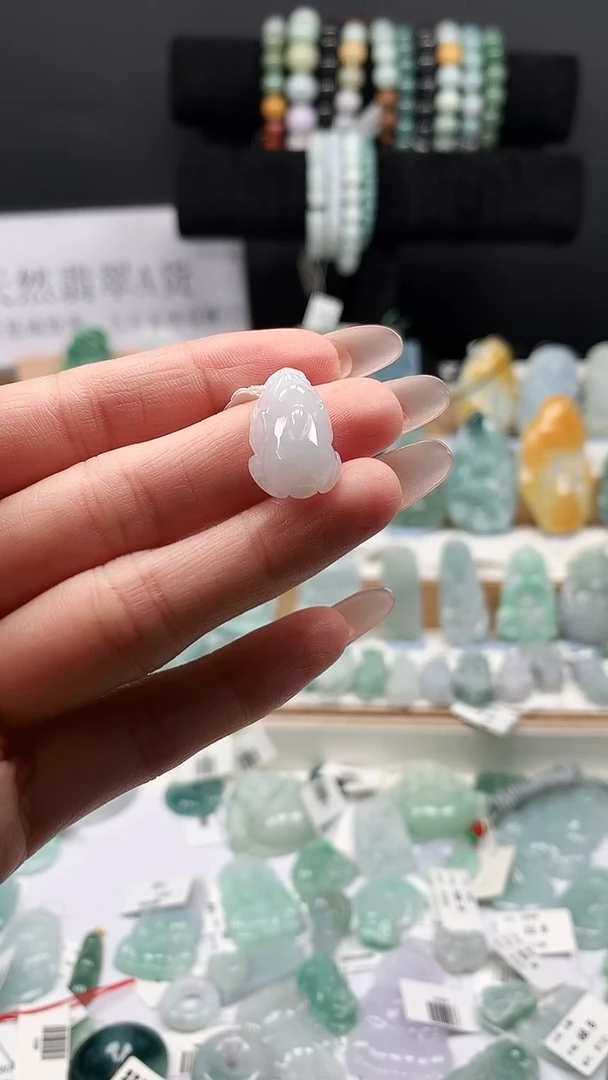 吊坠(不含链)未镶嵌翡翠103通孔貔貅