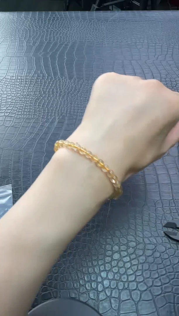 水晶手串未镶嵌30多样性发其一/5+