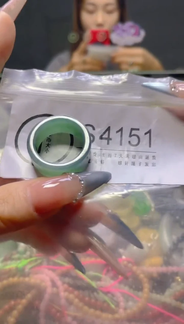 颈饰未镶嵌翡翠20.4MM/S/翡翠A货，一件也是批发价