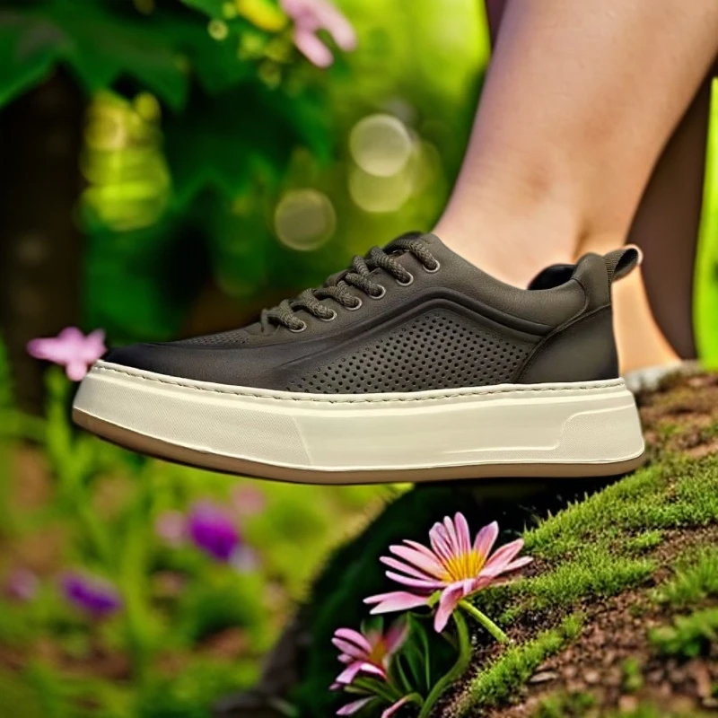 2025新款头层牛皮男鞋轻便透气时尚百搭休闲男鞋复古风舒适男潮鞋