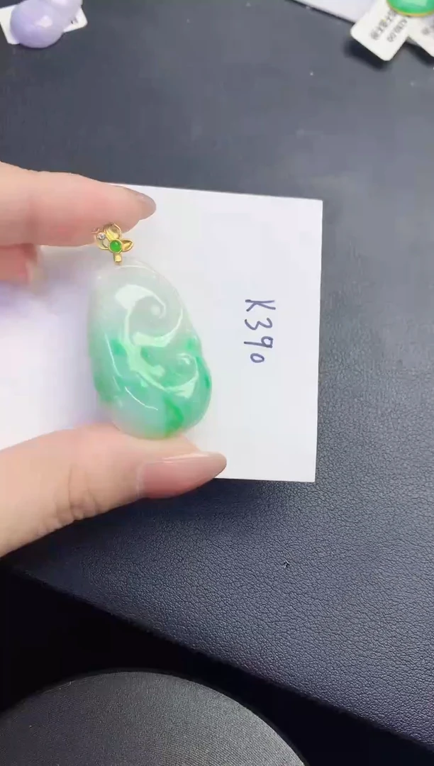 颈饰未镶嵌翡翠缅甸天然翡翠A货