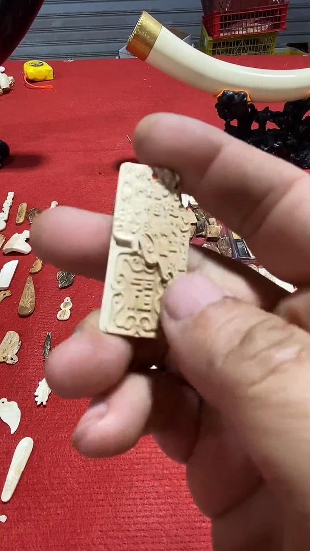 泥塑小把玩件摆件