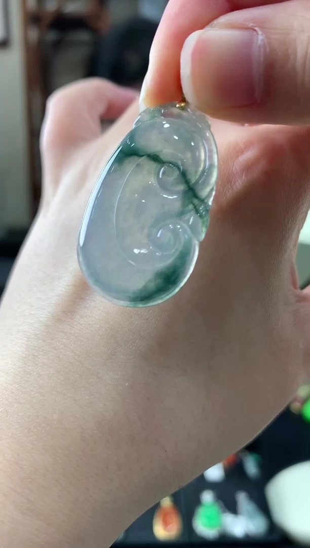 【闪购商品】翡翠吊坠(不含链)18K金镶嵌挂件