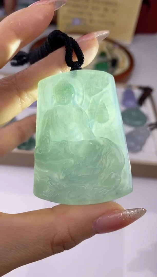 【闪购商品】翡翠吊坠(赠链)未镶嵌26565/静静聊翠