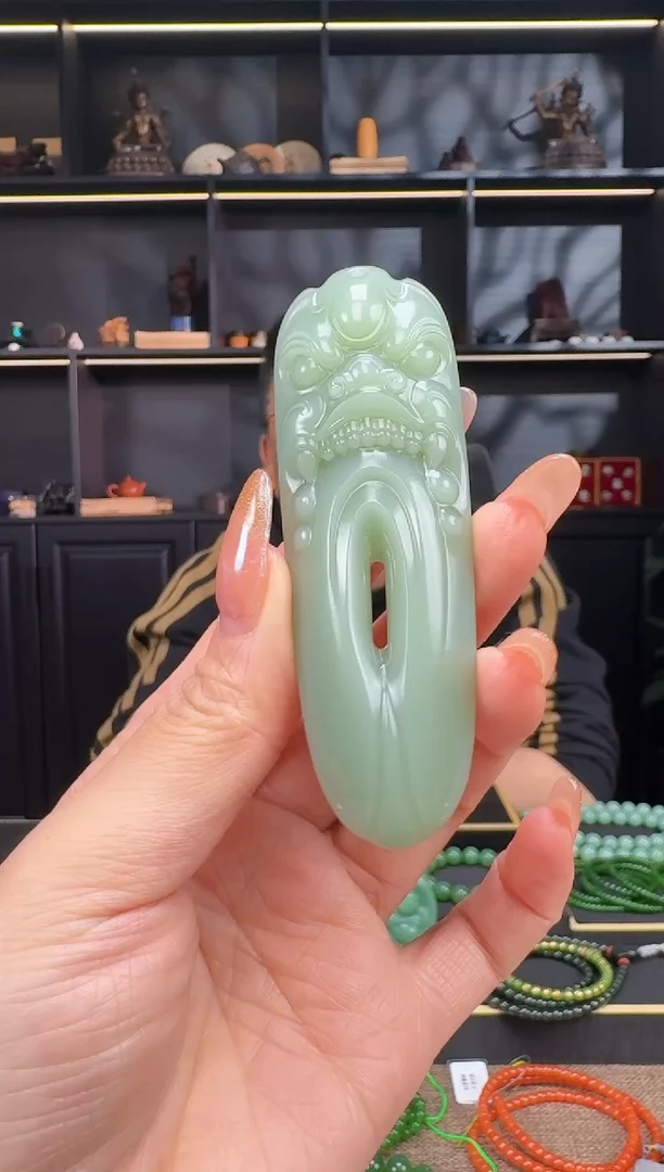 【闪购商品】和田玉1未镶嵌粉青挂件47g