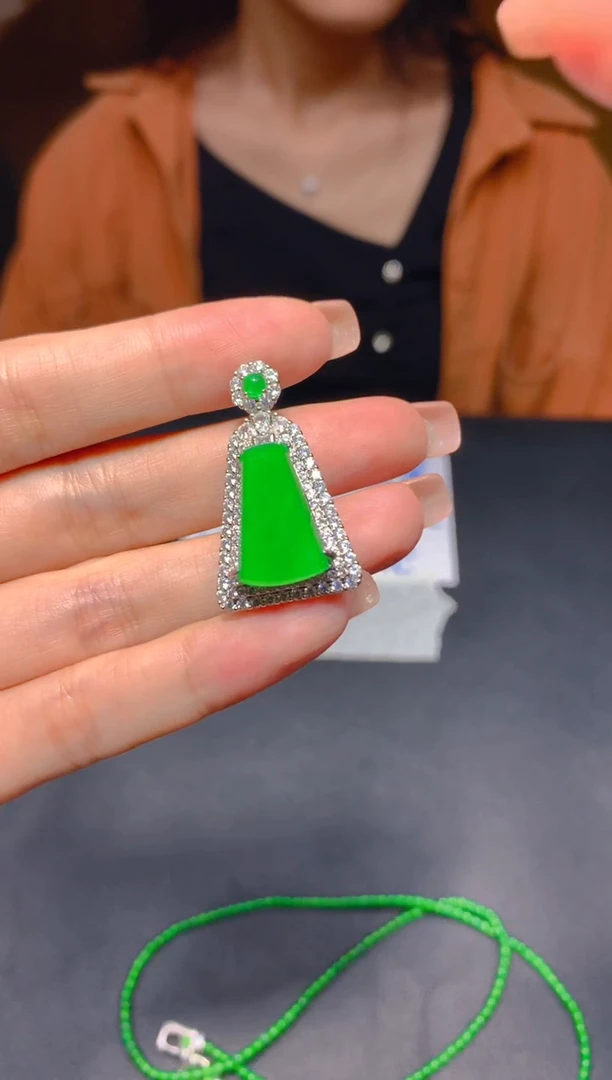 未镶嵌定制翡翠130多样性发货（发其一）