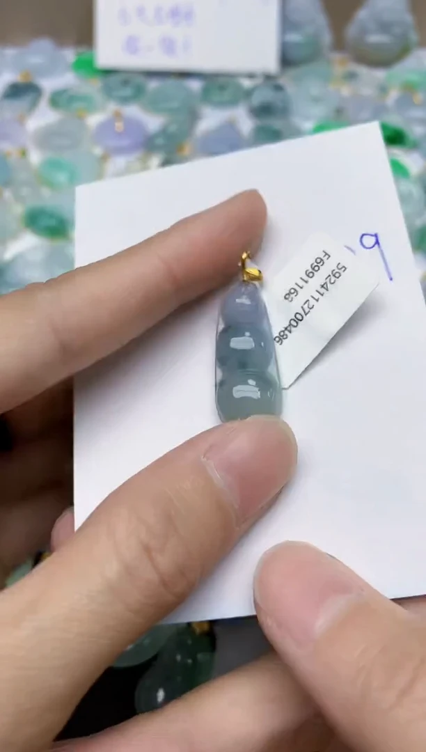 【闪购商品】翡翠颈饰18K金镶嵌29天然翡翠A货  