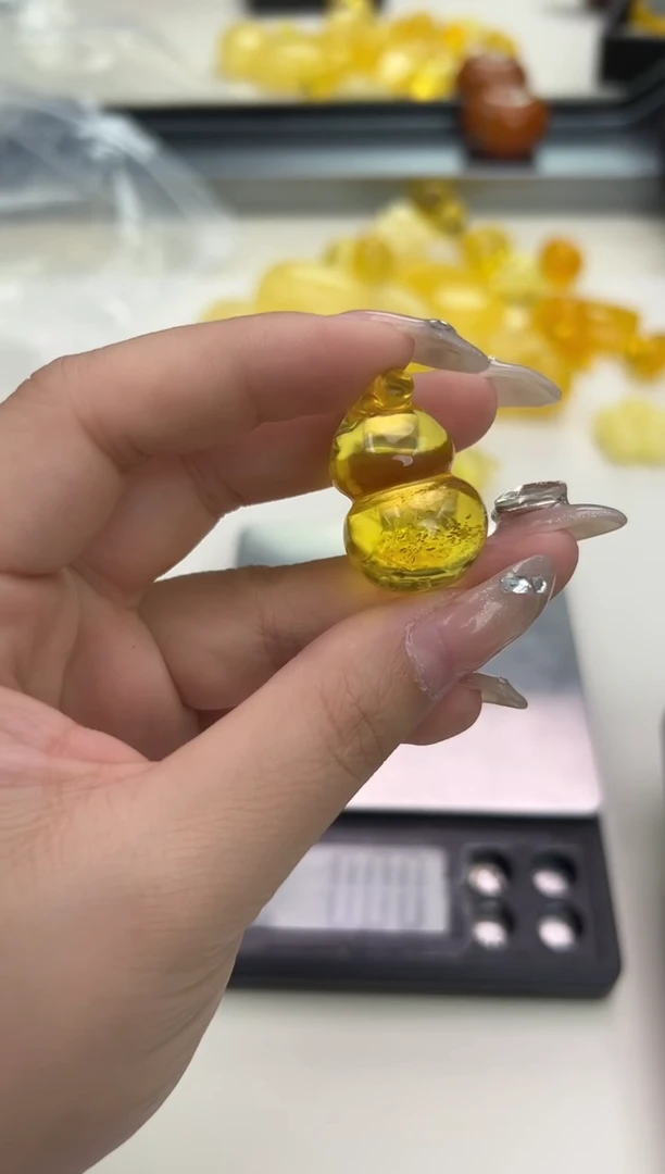 裸石琥珀未镶嵌琥珀蜜蜡吊坠