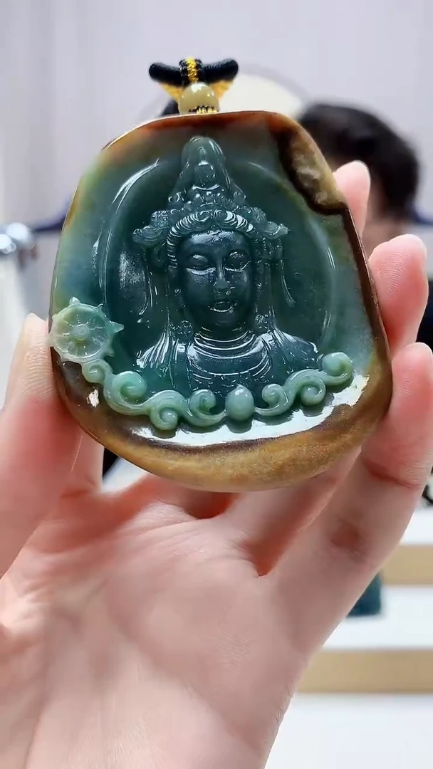 未镶嵌定制翡翠5060zm-毛货挂件观音58
