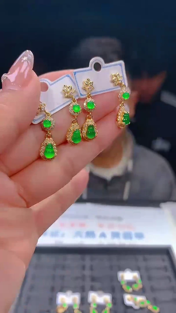 【闪购商品】定制翡翠未镶嵌16-多样性发货（发其一）