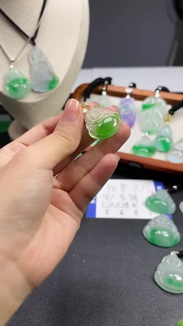 颈饰未镶嵌翡翠  所见即所得 一图一物