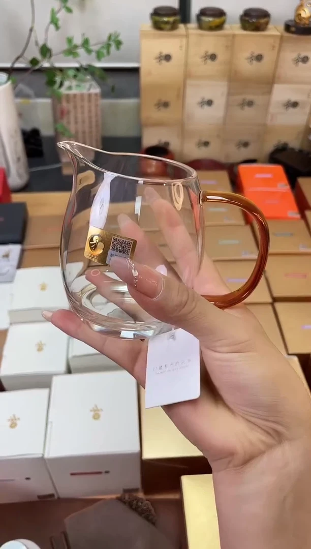 晶彩/澄然/琥珀色