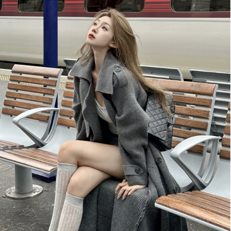 高级感长款风衣女秋季2025新款设计感宽松慵懒风毛衣针织开衫外套