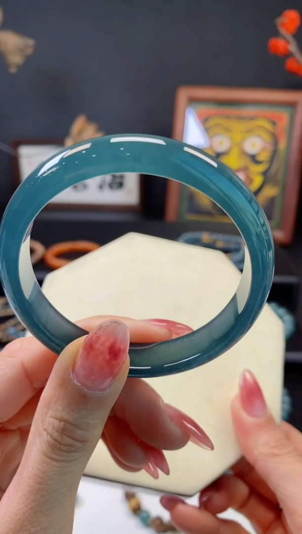 【闪购商品】翡翠手镯未镶嵌0766672070