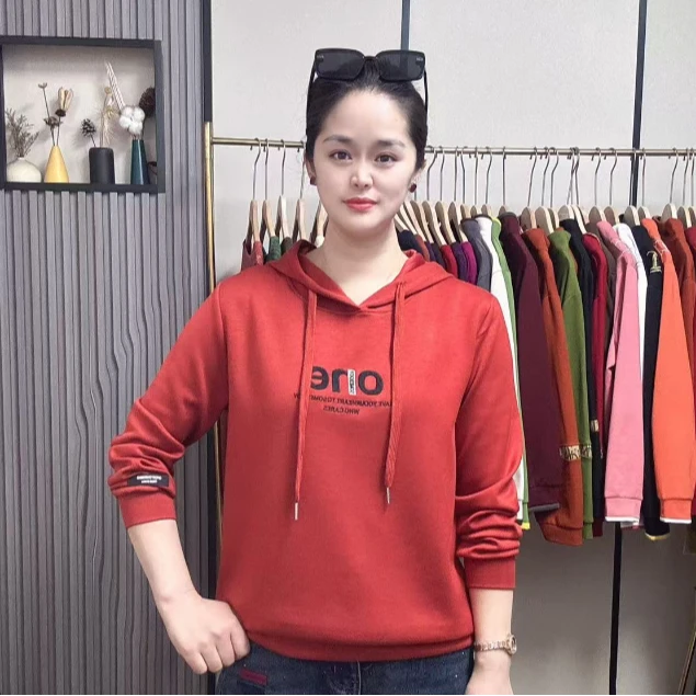 连帽卫衣女时尚休闲百搭刺绣宽松大码弹力外穿时尚妈妈春秋上衣潮