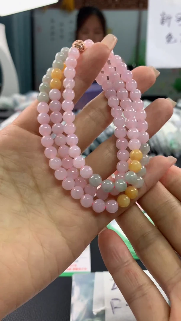 【闪购商品】翡翠手串未镶嵌43......