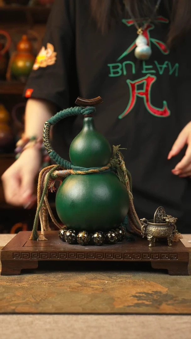 木083云匠大漆酒葫芦一物一拍