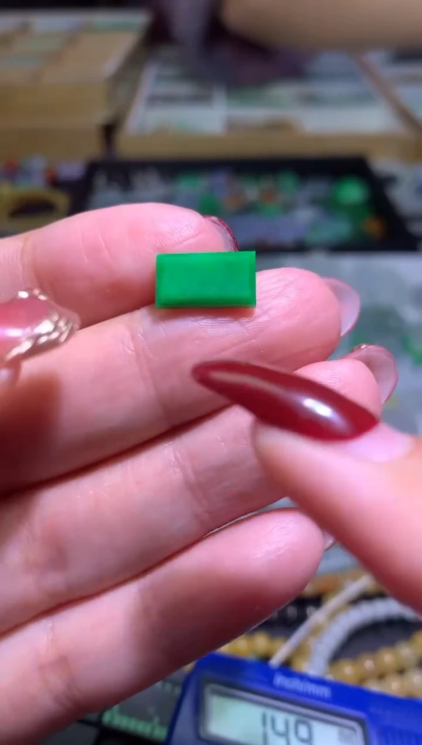 【闪购商品】定制翡翠未镶嵌毛货