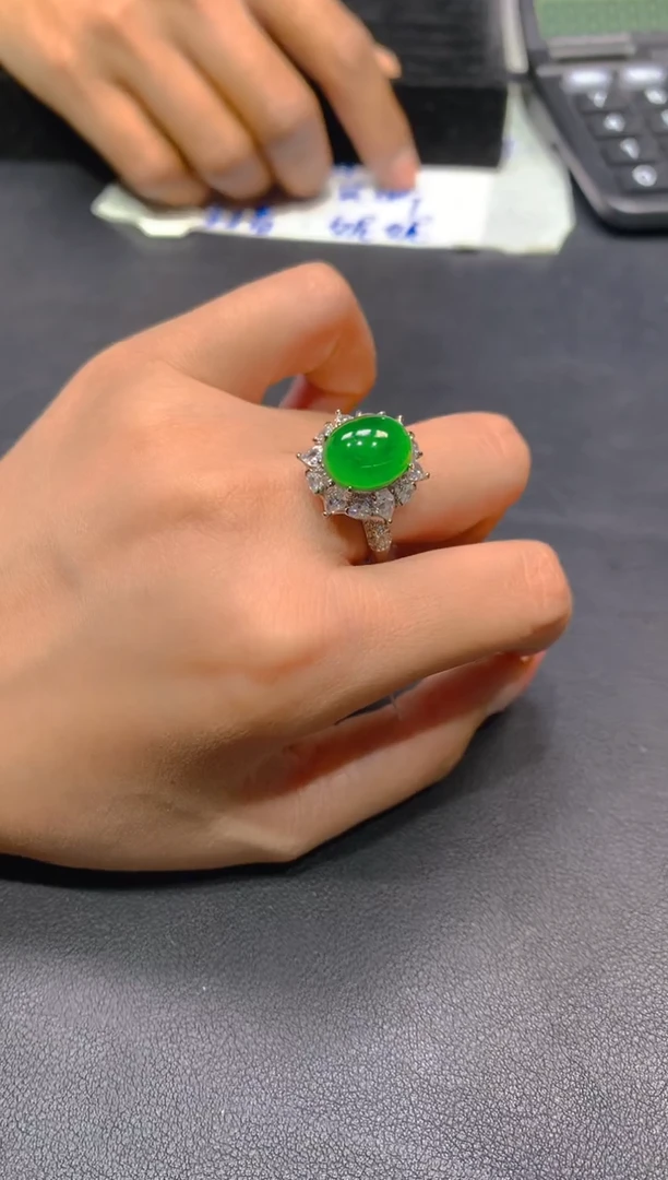 【闪购商品】定制翡翠未镶嵌68多样性发货（发其一）