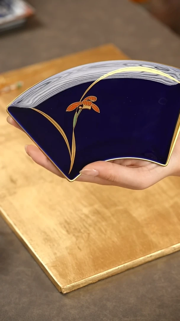 @@@@@@@@@@@@@@H霁蓝扇形盘