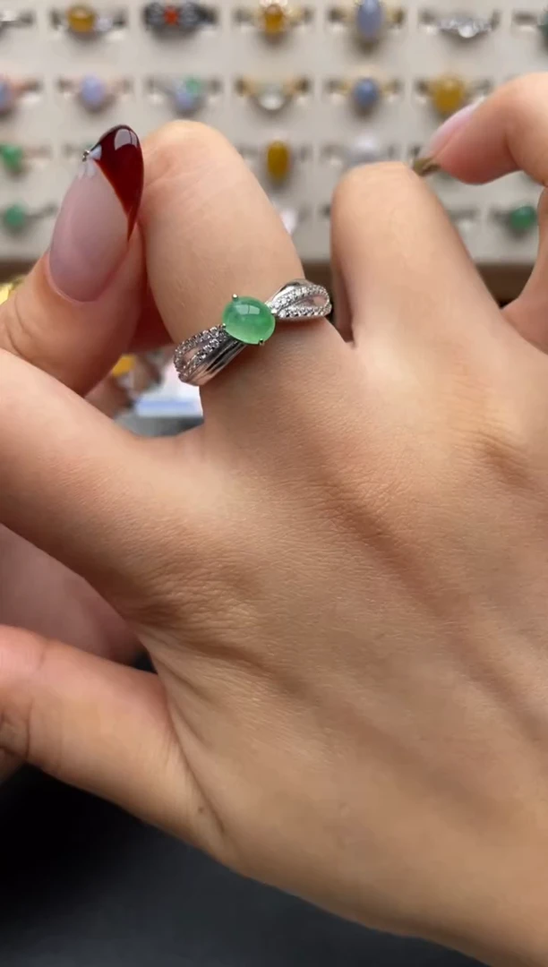 银S925镶嵌戒指翡翠一物一证一礼盒