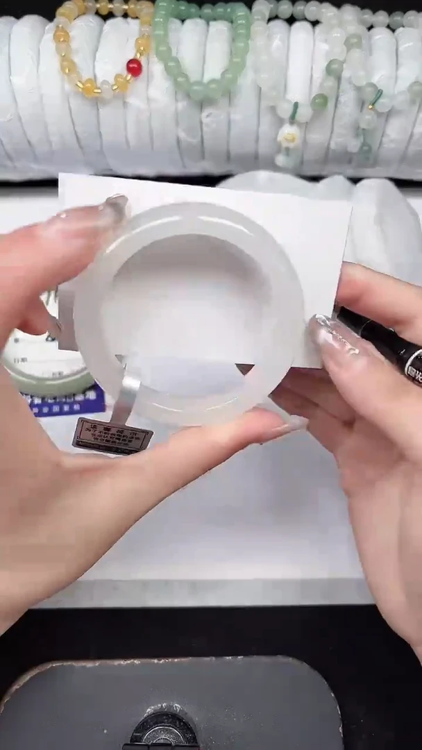 未镶嵌手镯石英质玉185-52/53