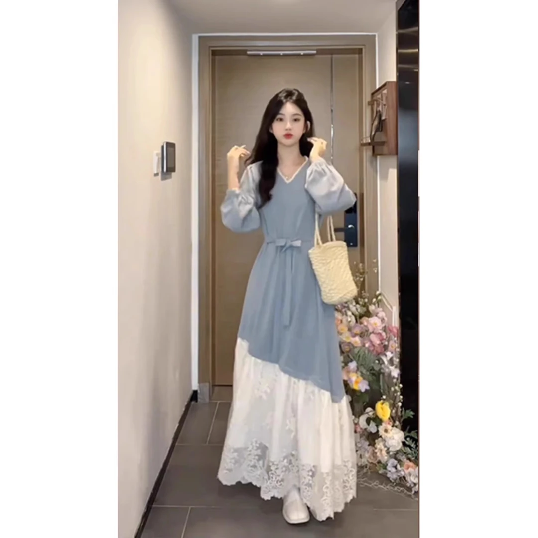 山茶半岛法式拼接假两件蕾丝减龄连衣裙2025秋新款气质V领长裙208