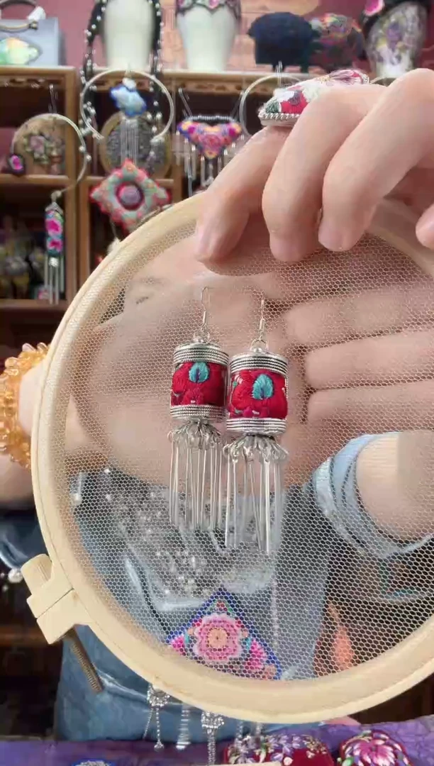 刺绣耳环113甜甜家