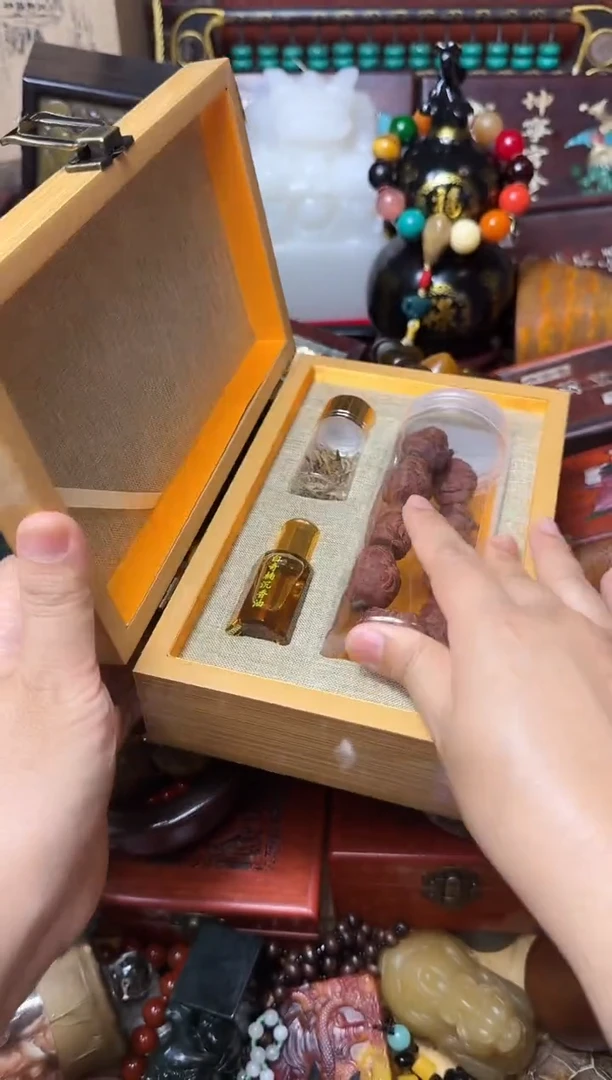 沉香沉香碎屑主播推荐：一物一拍，讲解为准！