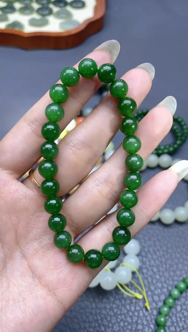 手串未镶嵌和田玉（碧玉）4